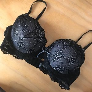 EXCELLENT CONDITION LACE PUSH UP BRA 34c